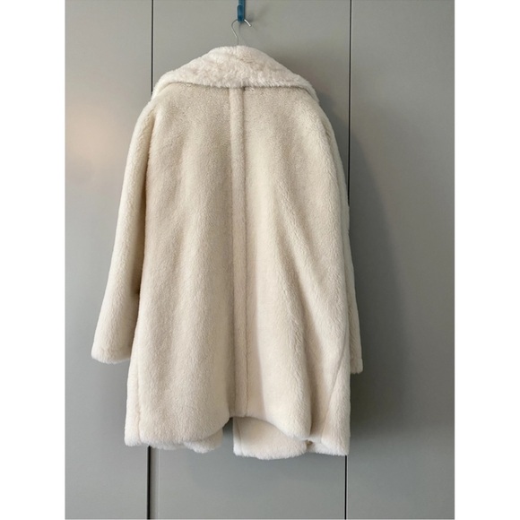 MAX MARA
Teddy Bear Icon wool coat - Picture 8 of 13